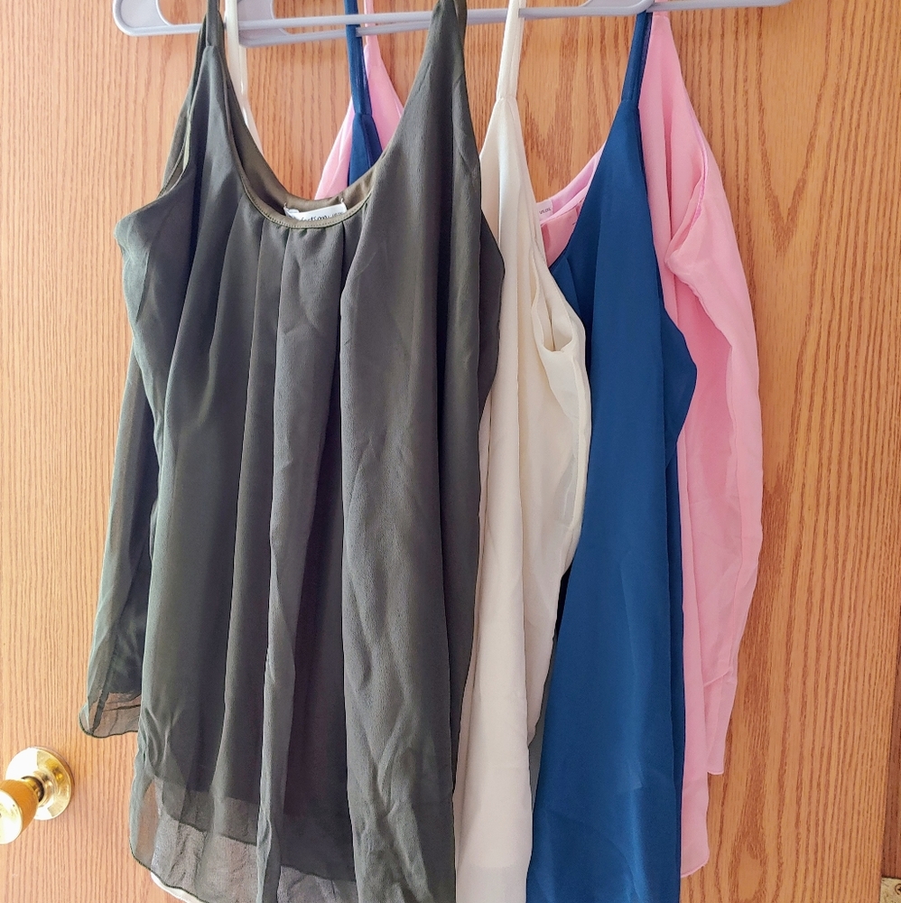 Lot of 4 flowy dressy tanks